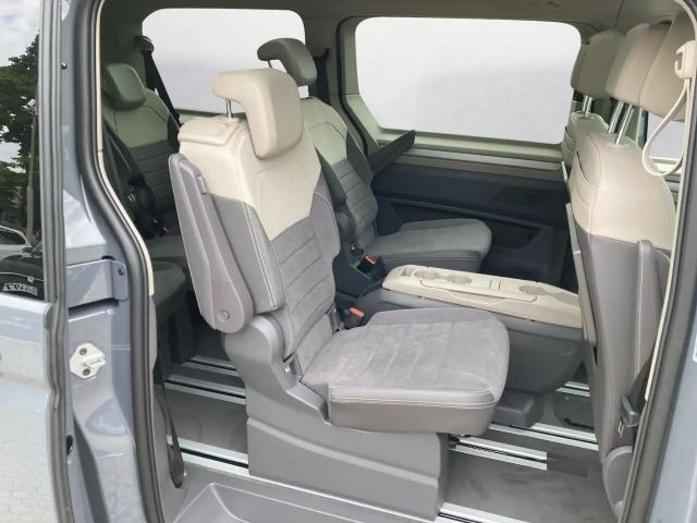 Volkswagen Multivan Life T7