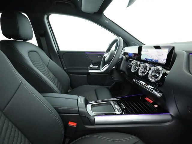 Mercedes-Benz B 200 B 200 d