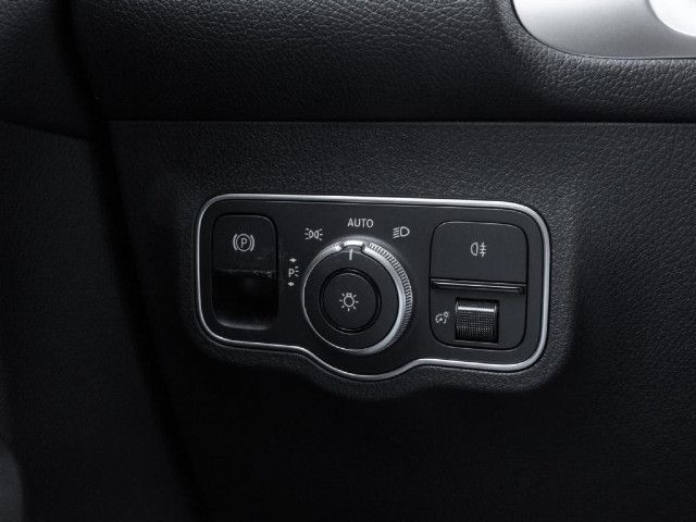 Mercedes-Benz GLB 200 GLB 200 d