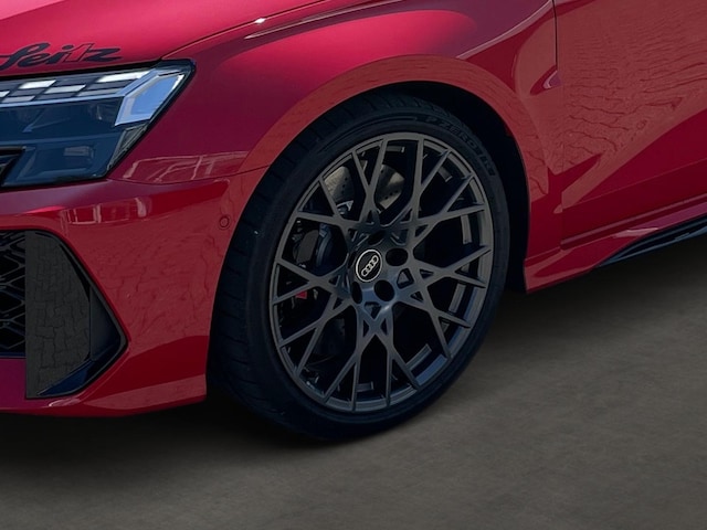 Audi RS3 Quattro S-Tronic Sedan