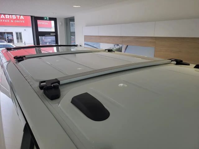 Volkswagen Transporter Lang T7