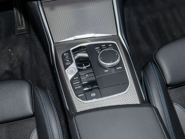 BMW 330 330i M-Sport Sedan