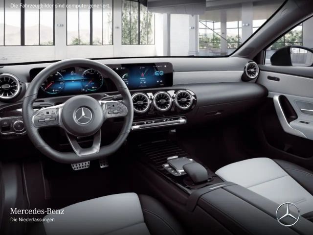 Mercedes-Benz A 250 A 250 e AMG Line