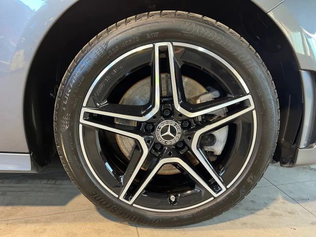 Mercedes-Benz A 250 A 250 e AMG Line