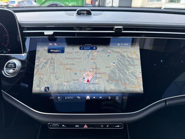 Mercedes-Benz E 220 4MATIC E 220 d Estate