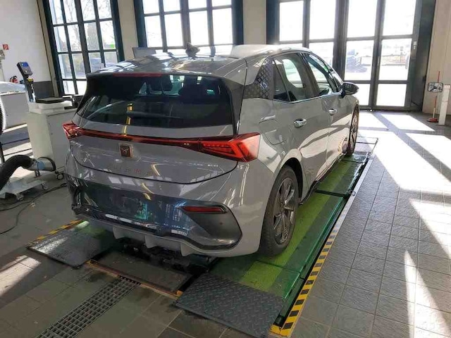 Cupra Born 62 kWh*Navi*LED*ACC*RüKa*SHZ*