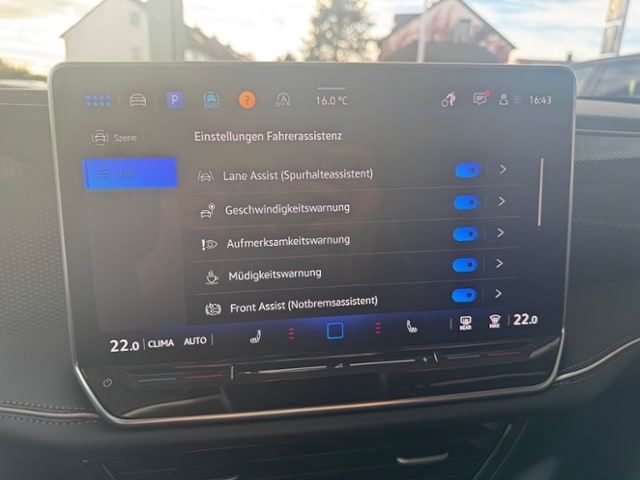 Volkswagen Passat 1.5 eTSI DSG IQ.Drive Variant