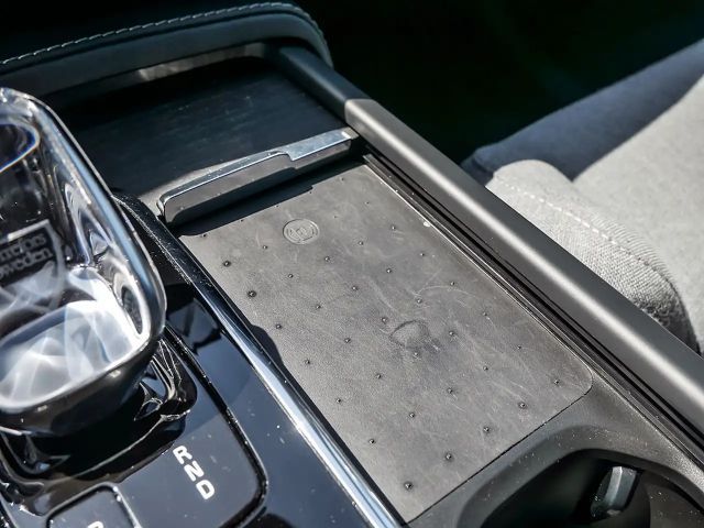 Volvo XC90 AWD Bright Plus Recharge