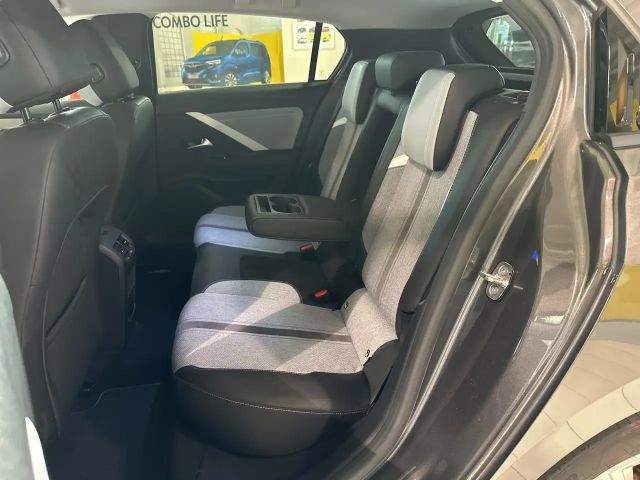 Opel Astra 1.2 Turbo Elegance Turbo