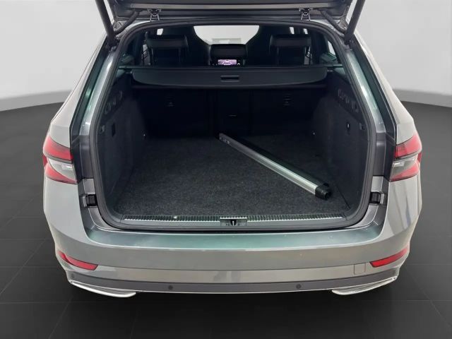 Skoda Superb Combi Sportline iV