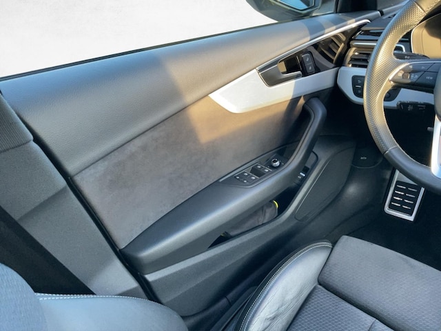 Audi A4 40 TDI Avant S-Line S-Tronic