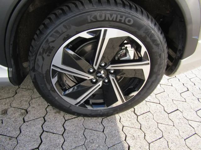 Mitsubishi Eclipse Cross 4WD PHEV