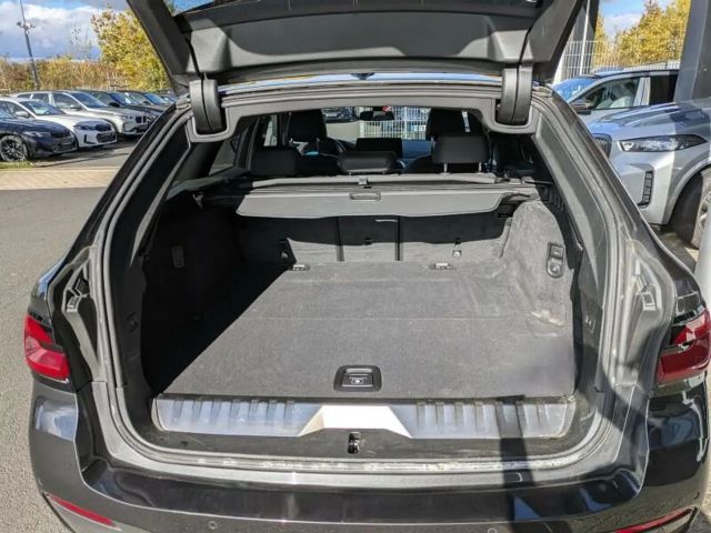 BMW 530 530e M-Sport Touring xDrive