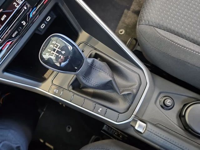 Volkswagen Polo 1.0 TSI Life Klima Rückfahrkamera Sitzheizung