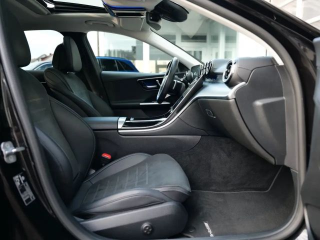 Mercedes-Benz C 220 AMG Line C 220 d Sedan