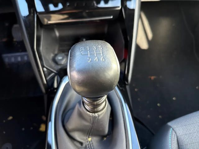 Peugeot 2008 Allure Pack PureTech