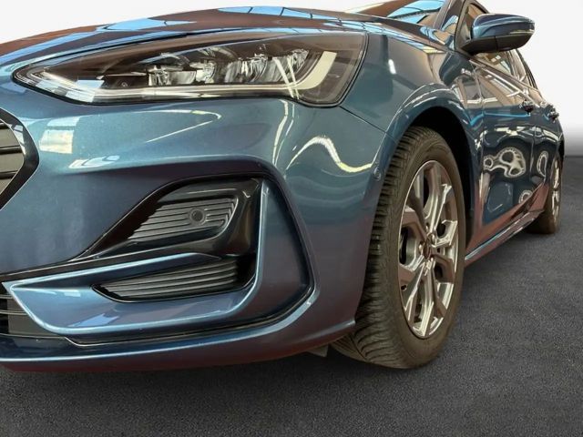 Ford Focus EcoBoost ST Line Wagon