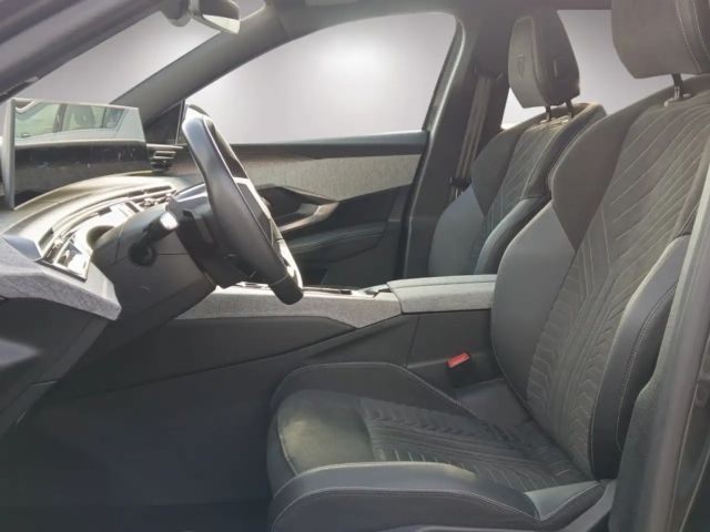 Peugeot E-5008 GT-Line