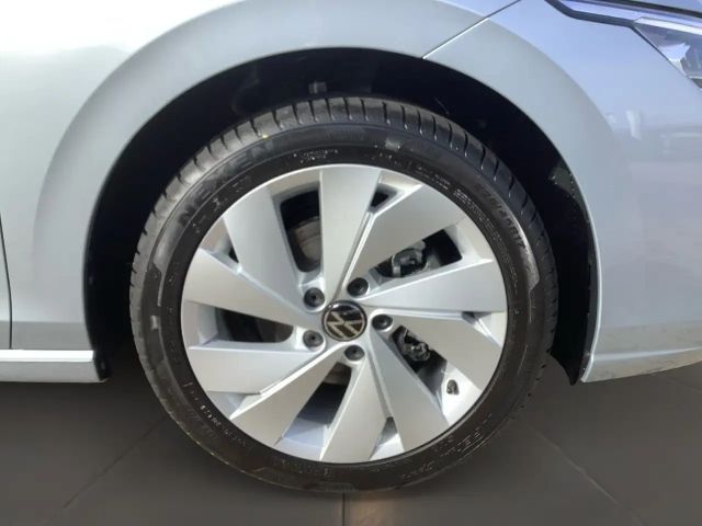 Volkswagen Golf 1.5 eTSI DSG Style