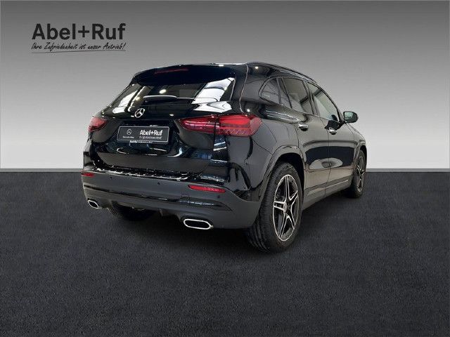 Mercedes-Benz GLA 200 AMG Line