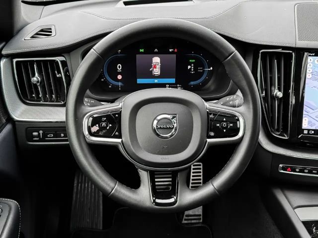 Volvo XC60 AWD R-Design Recharge