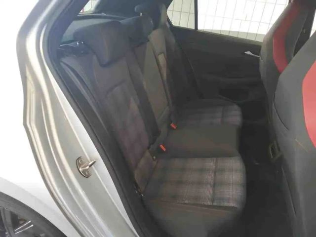 Volkswagen Golf 2.0 TSI DSG GTI