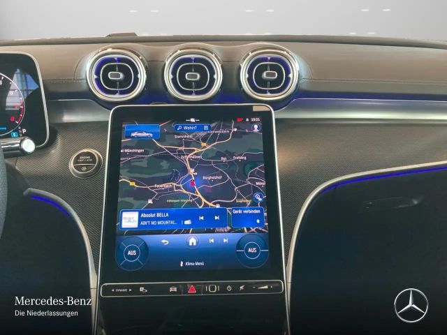 Mercedes-Benz C 180 AMG Line Sedan