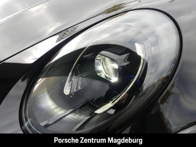 Porsche 992 Cabrio Carrera GTS