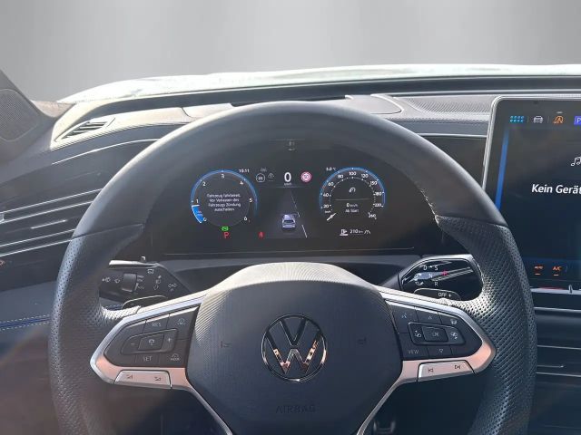 Volkswagen Tiguan 2.0 TDI DSG R-Line