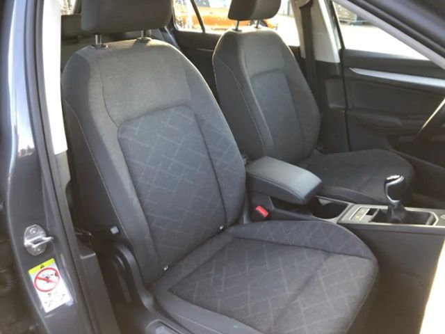 Volkswagen Golf Golf VIII Life Variant