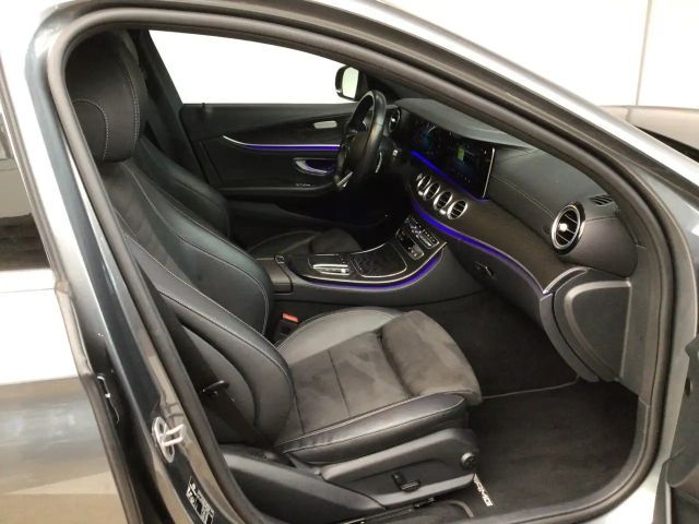 Mercedes-Benz E 200 4MATIC AMG Line Estate