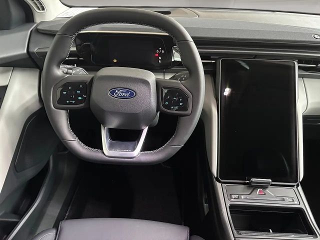 Ford Explorer EV RWD