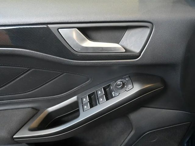 Ford Focus EcoBoost ST Line