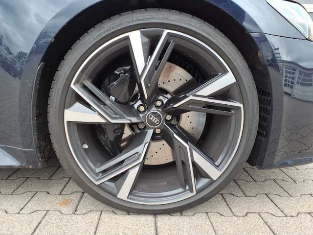 Audi RS6 Avant Quattro