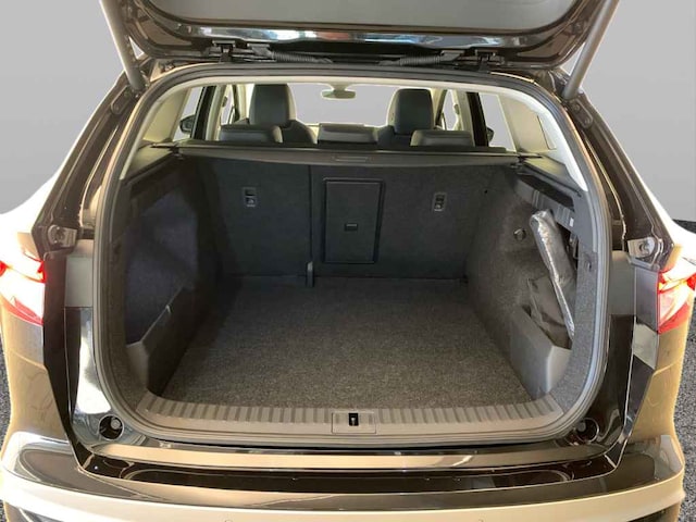 Skoda Enyaq Enyaq 85x *AHK*MATRIX*WÄRME*ACC*NAVI*R-CAM*SHZ*