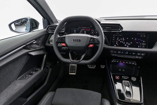 Audi RS3 Quattro S-Tronic Sedan