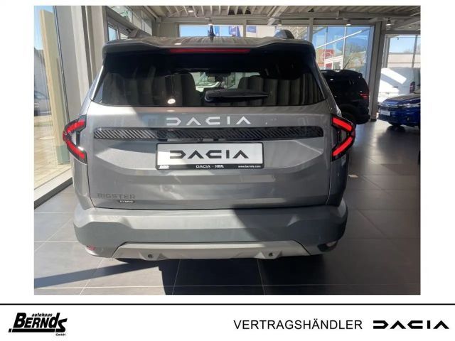 Dacia Bigster Hybrid 155