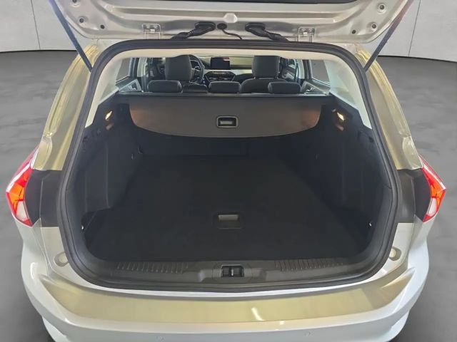 Ford Focus Cool & Connect EcoBoost Wagon