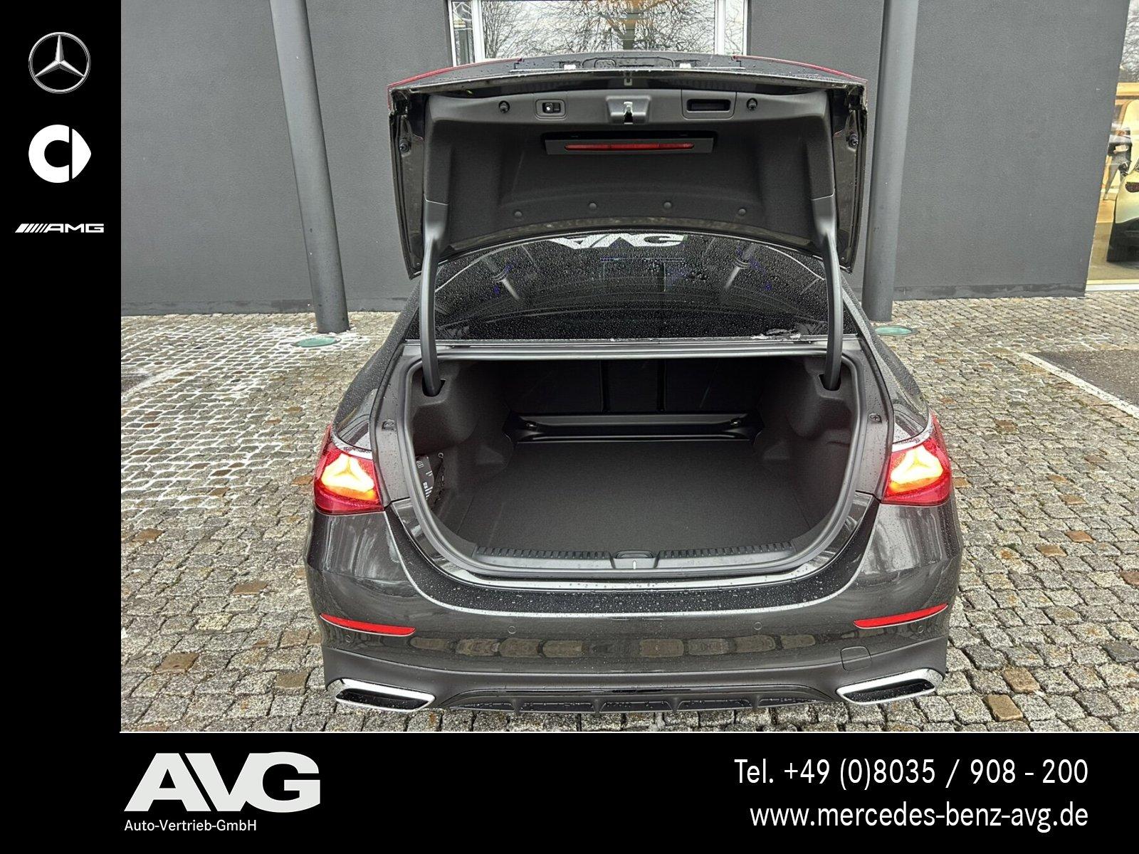 Mercedes-Benz E 220 AMG Line E 220 d Sedan