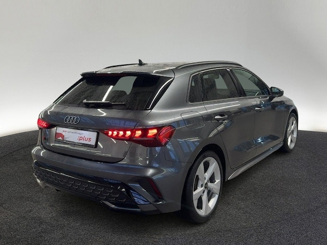 Audi A3 35 TFSI S-Line S-Tronic Sportback