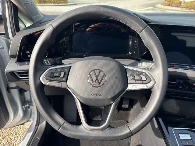 Volkswagen Golf DSG Style