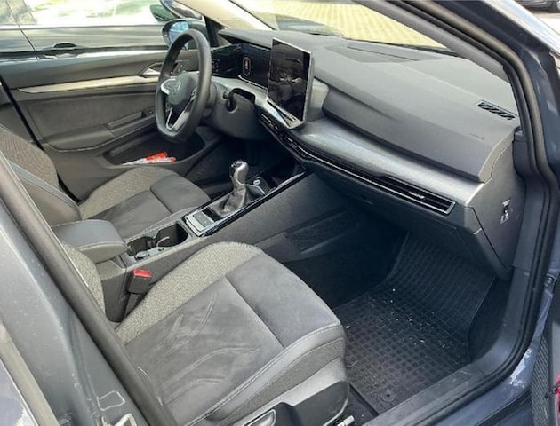 Volkswagen Golf Style