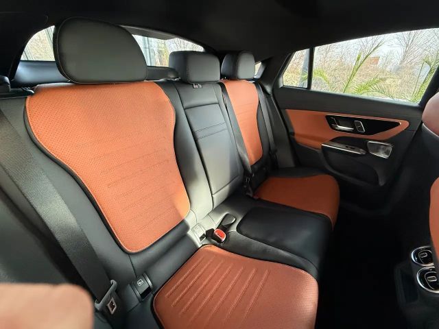 Mercedes-Benz GLC 200 4MATIC AMG Line