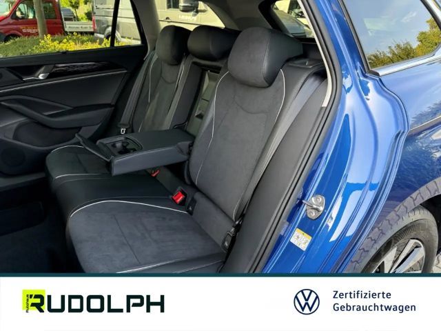 Volkswagen Passat 1.5 eTSI Business DSG