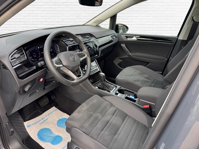 Volkswagen Touran 1.5 TSI DSG