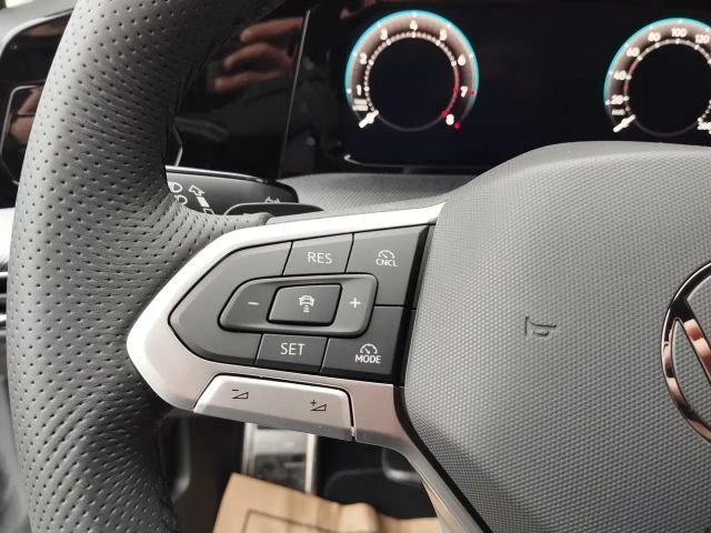 Volkswagen Golf DSG Sport