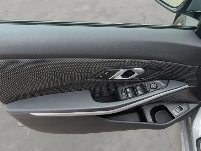 BMW 320 320d Touring xDrive