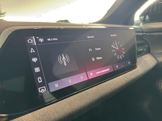 Audi A6 Avant Quattro S-Tronic