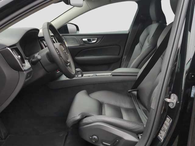 Volvo V60 Dark Plus