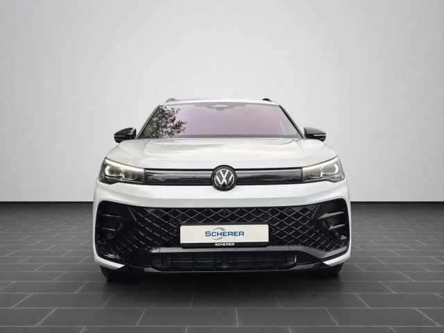 Volkswagen Tiguan 4Motion R-Line